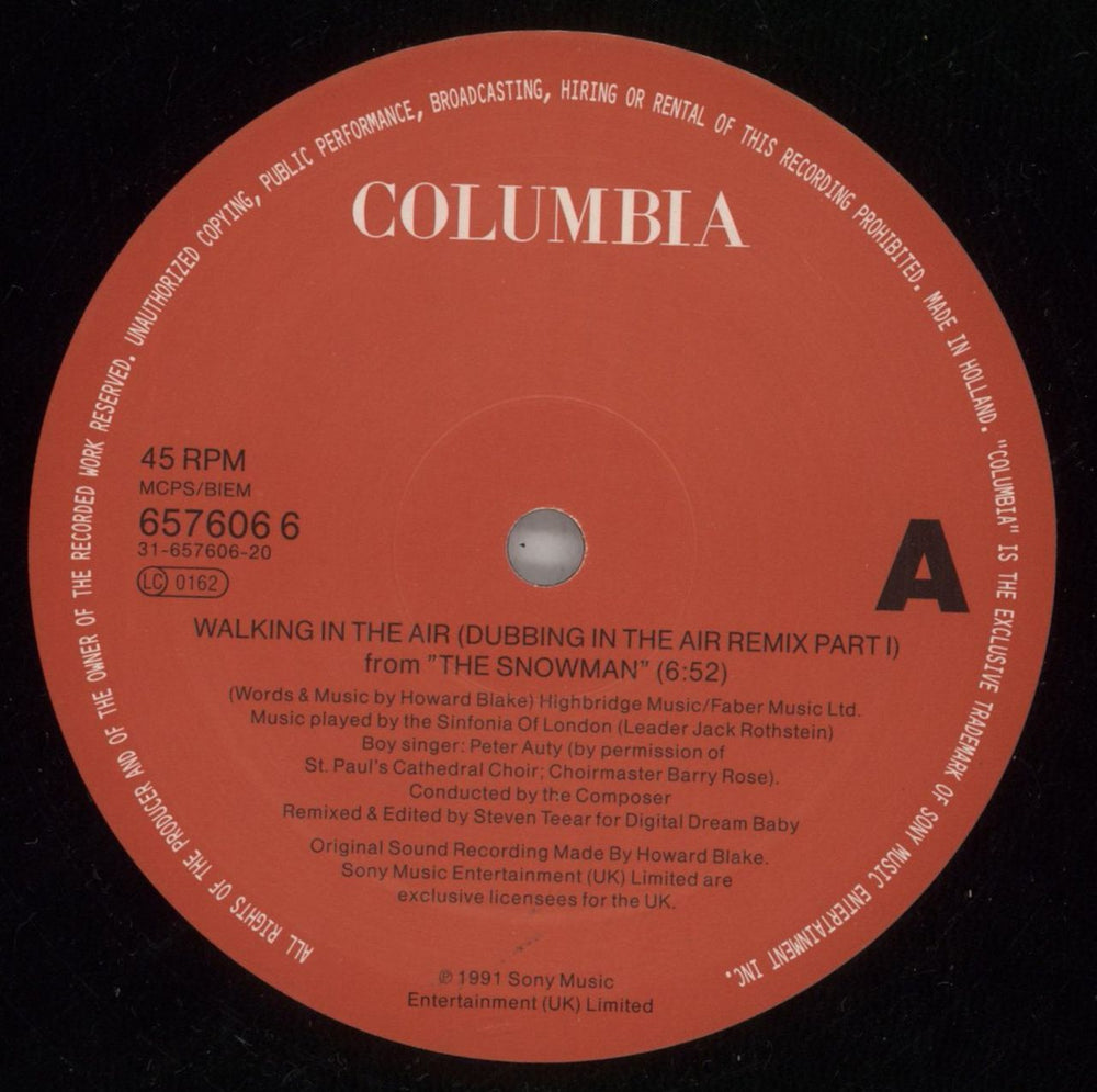 Digital Dream Baby Walking In The Air - Remixes UK 12" vinyl single (12 inch record / Maxi-single) 9OX12WA868749