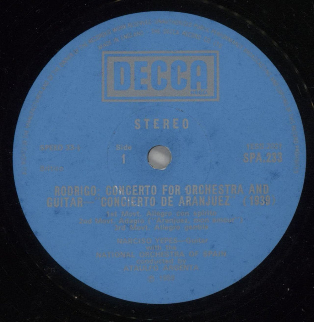 Narciso Yepes Rodrigo: Guitar Concerto & Fantasia Para Un Gentilhombre UK vinyl LP album (LP record) NDXLPRO534952