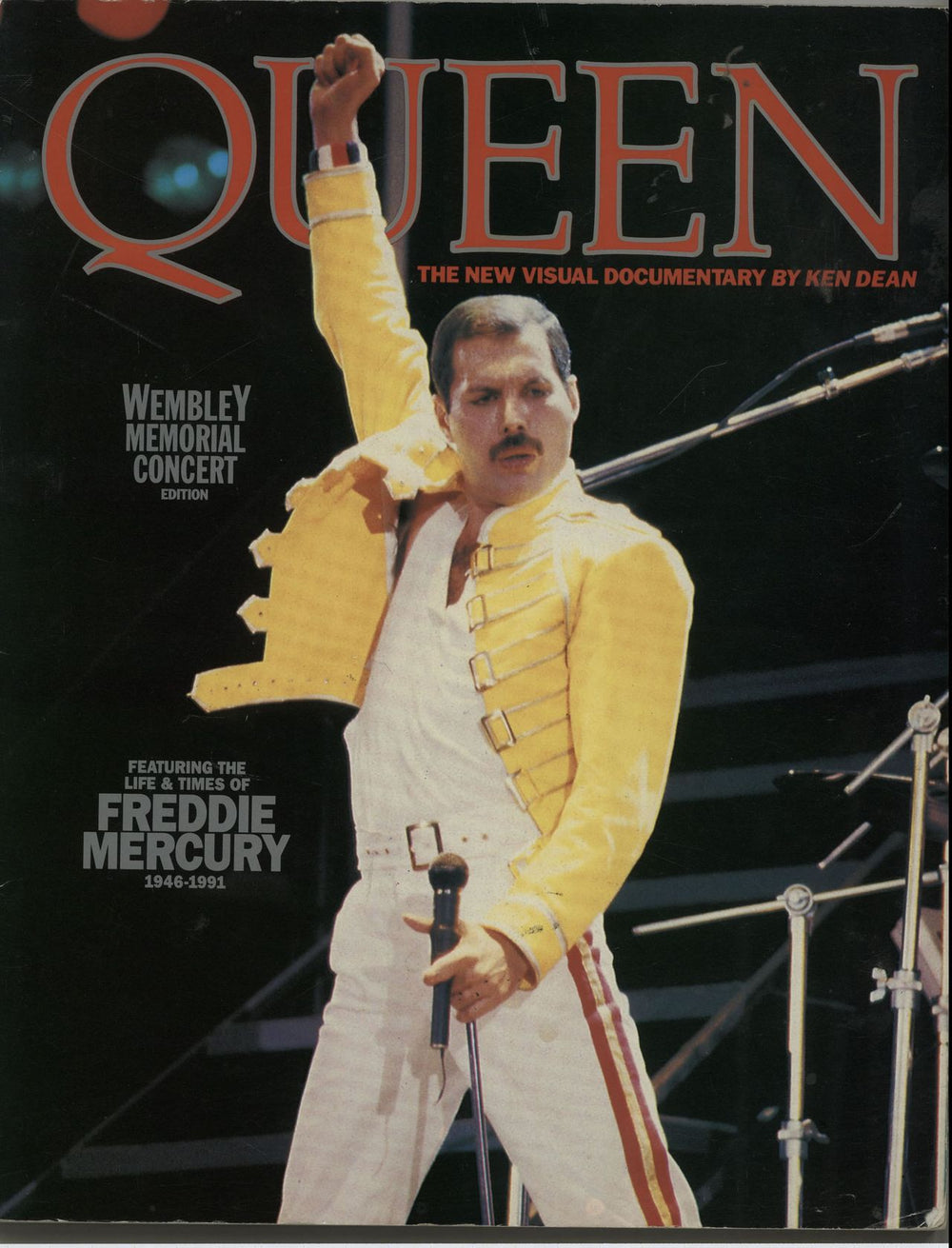 Queen The New Visual Documentary UK book 0-7119-2828-2